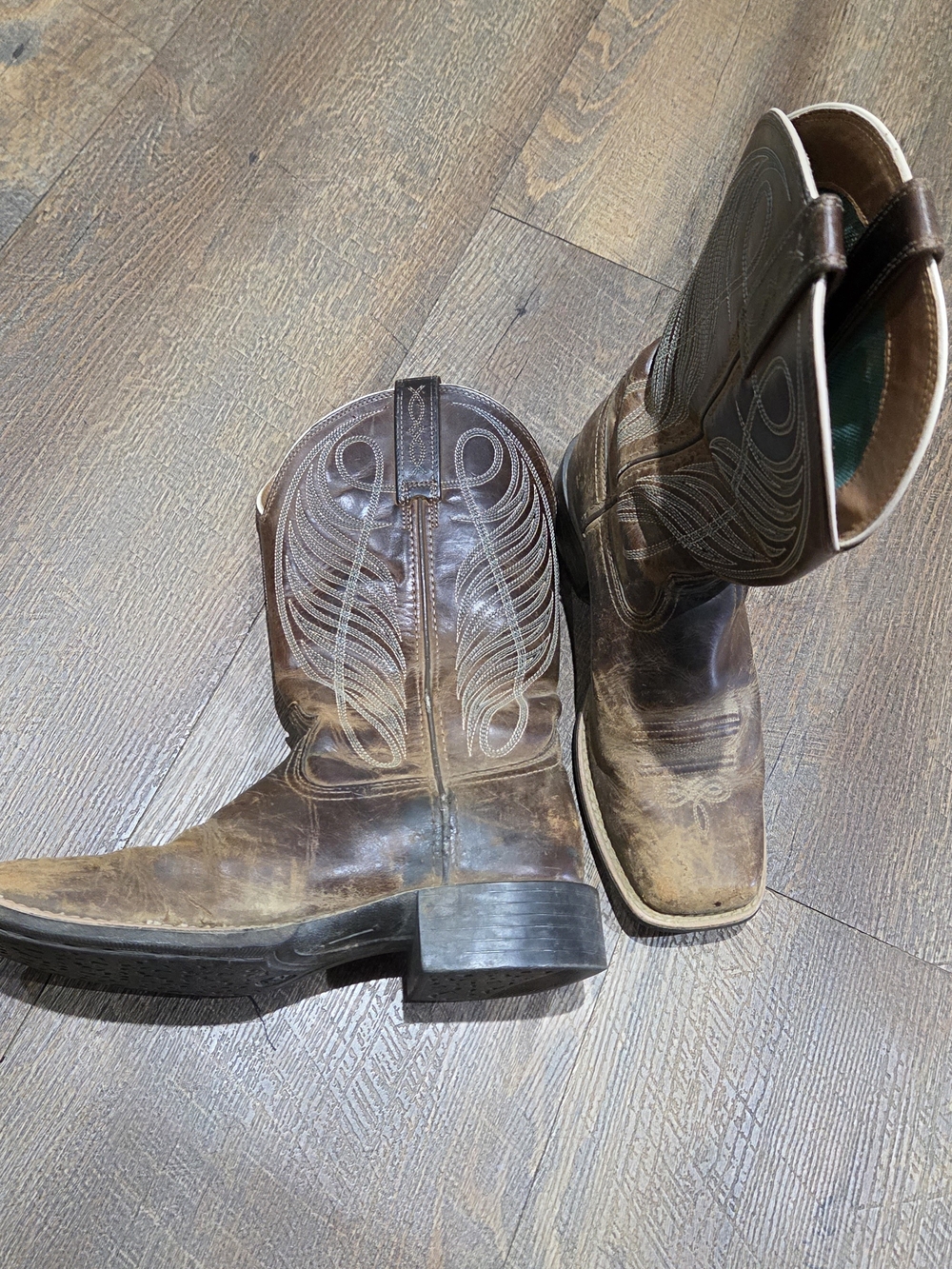 Ariat Brown Leather Western Cowgirl Boots